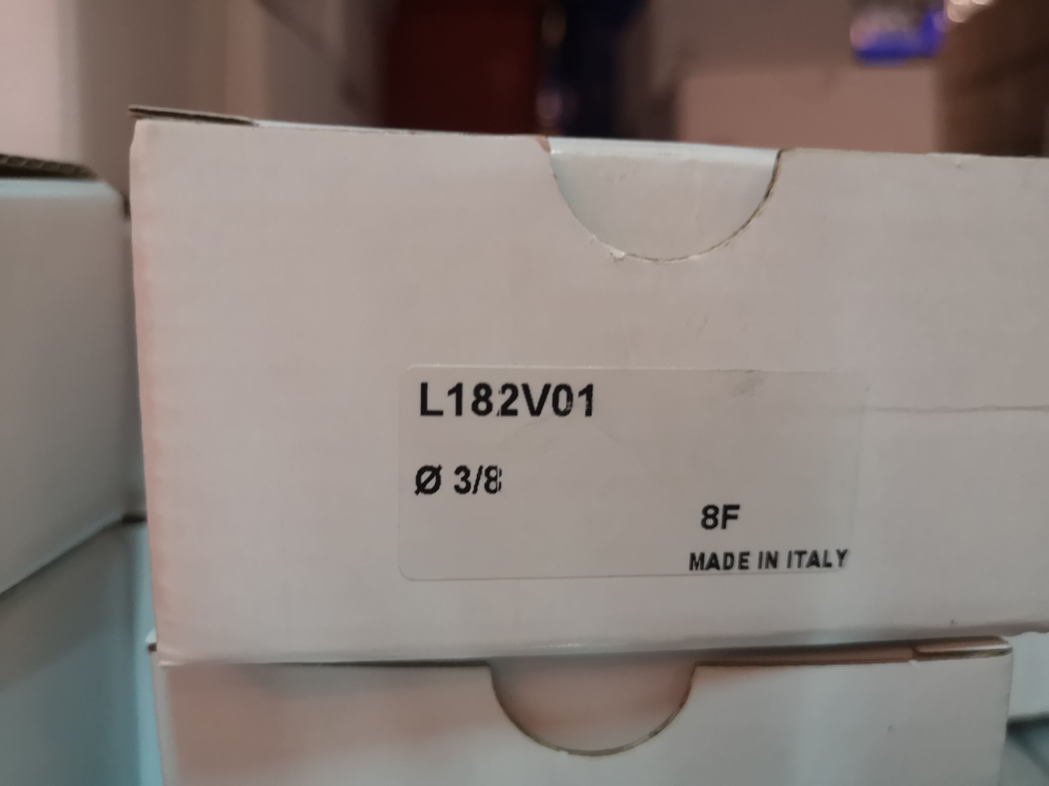 L182V01-3/8